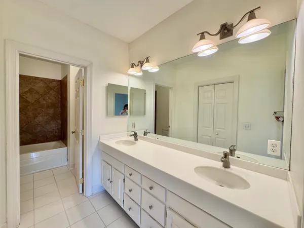 $2,500 | 1426 Heritage Landing Drive, Chattanooga, TN 37405