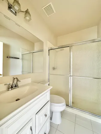 $2,500 | 1426 Heritage Landing Drive, Chattanooga, TN 37405