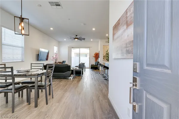 $2,115 | 209 Copland Canyon Avenue, Henderson, NV 89011