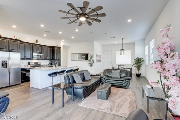 $2,115 | 209 Copland Canyon Avenue, Henderson, NV 89011