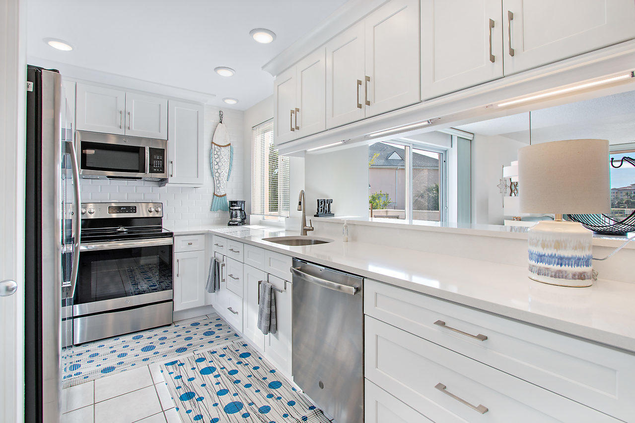 353 Highway 1, Unit B301 Jupiter, FL 33477 - Photo 11 of 58 005-353SUSHighway1-Jupiter-FL-small