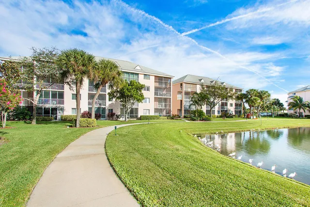 $2,300 | 353 Highway 1, Unit B301, Jupiter, FL 33477