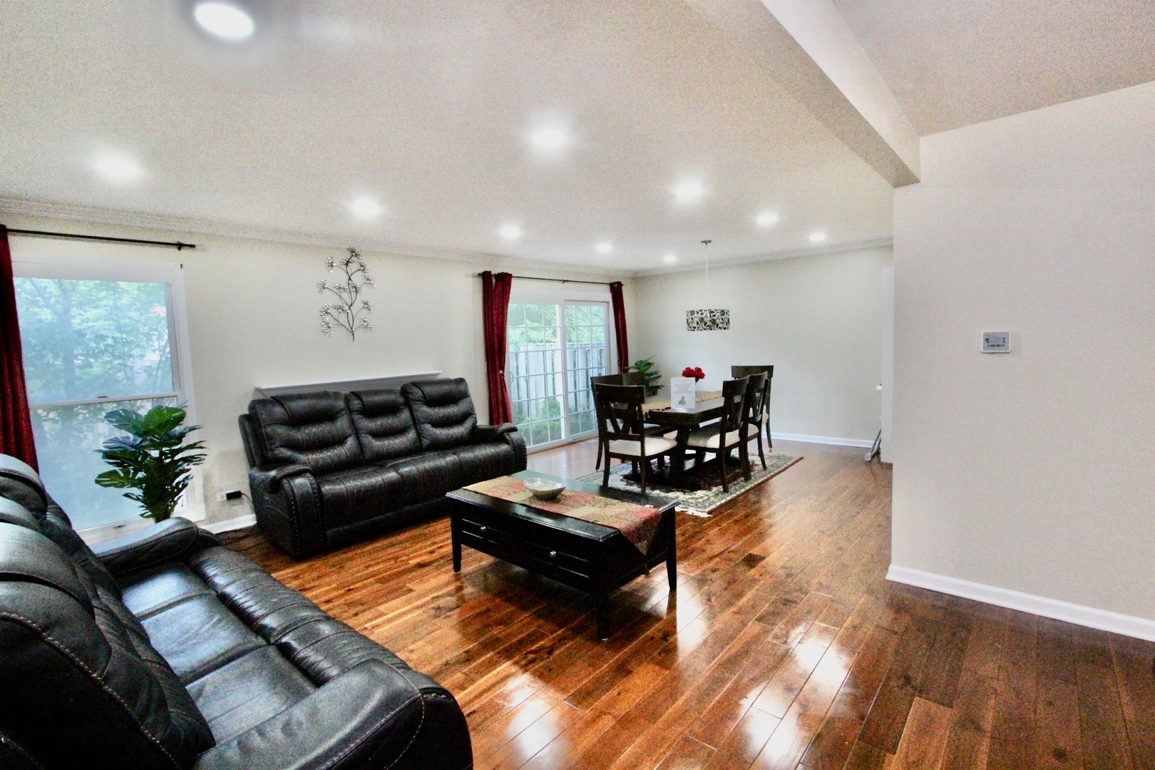 835 Suffield Square Lincolnshire, IL 60069 - Photo 18 of 44 a living room with furniture and wooden floor