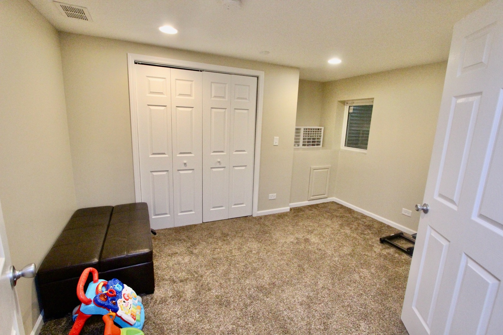 835 Suffield Square Lincolnshire, IL 60069 - Photo 35 of 44