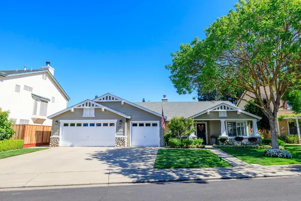 $659,000 | 1719 Heirloom Court, Modesto, CA 95357