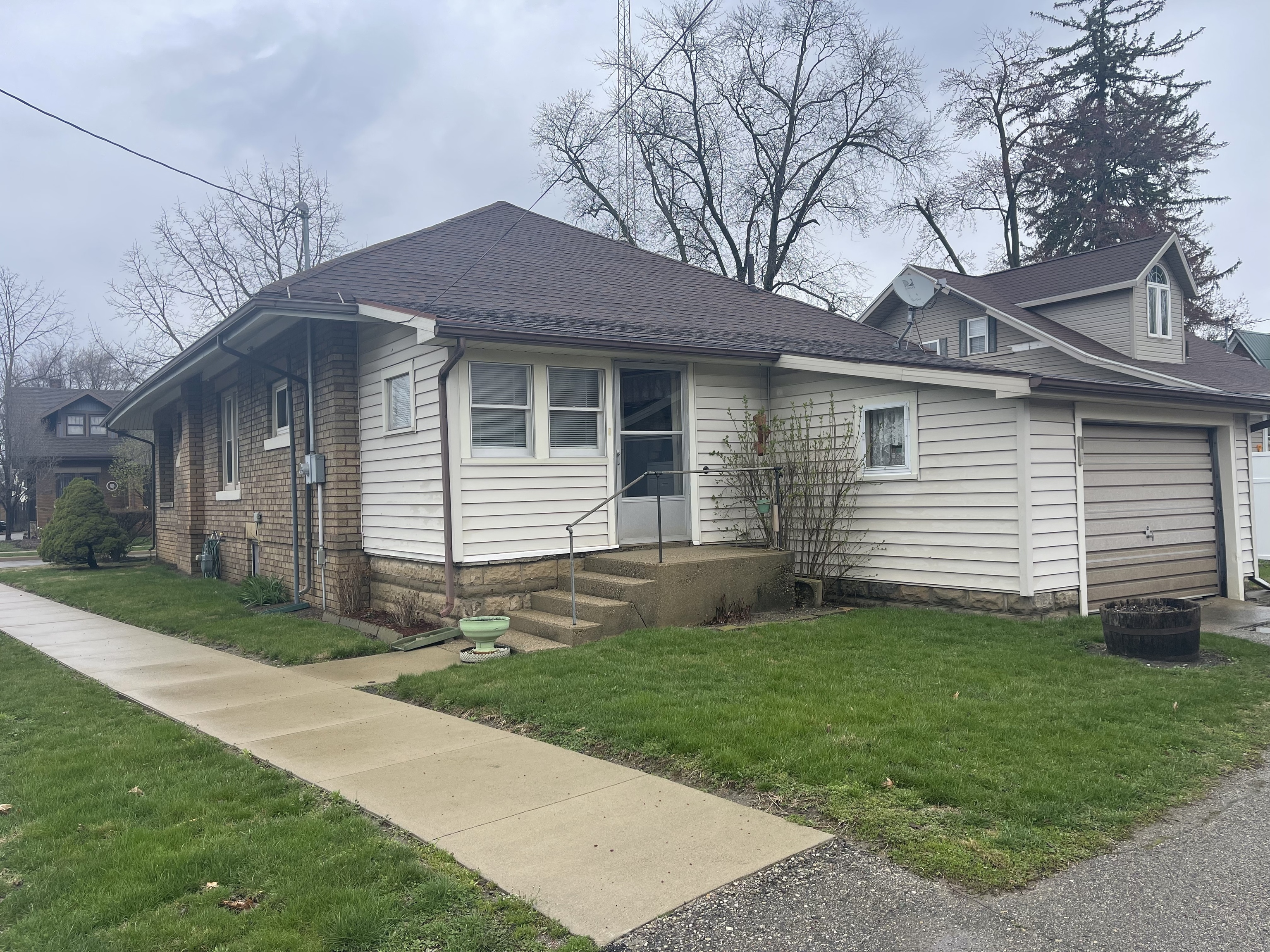 601 East Rochester Street Akron, IN 46910 - Photo 3 of 99 Gallery Image 3
