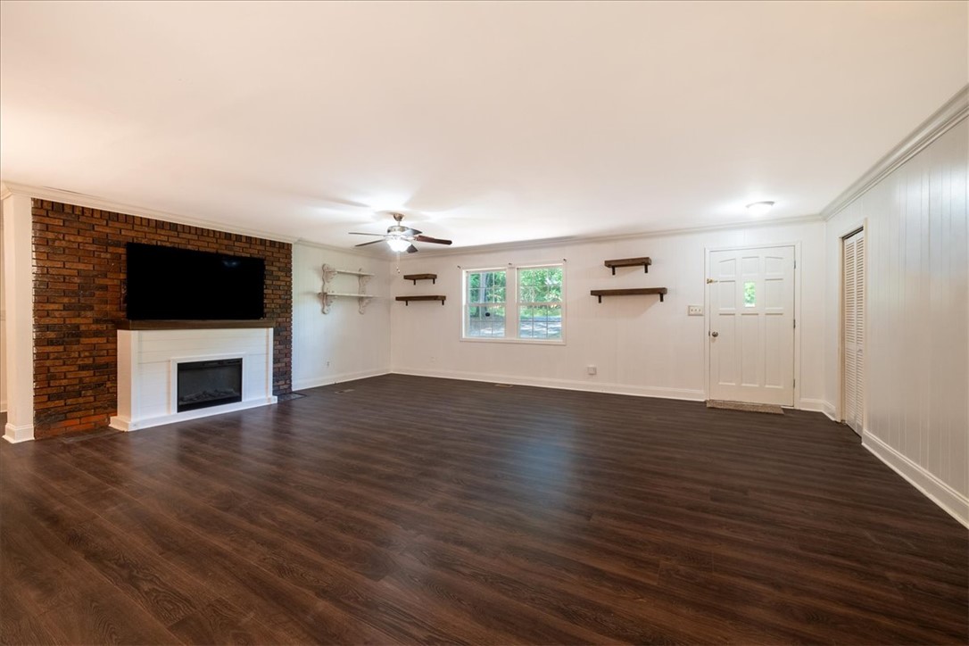 304 West A 193 Seneca, SC 29672 - Photo 3 of 24