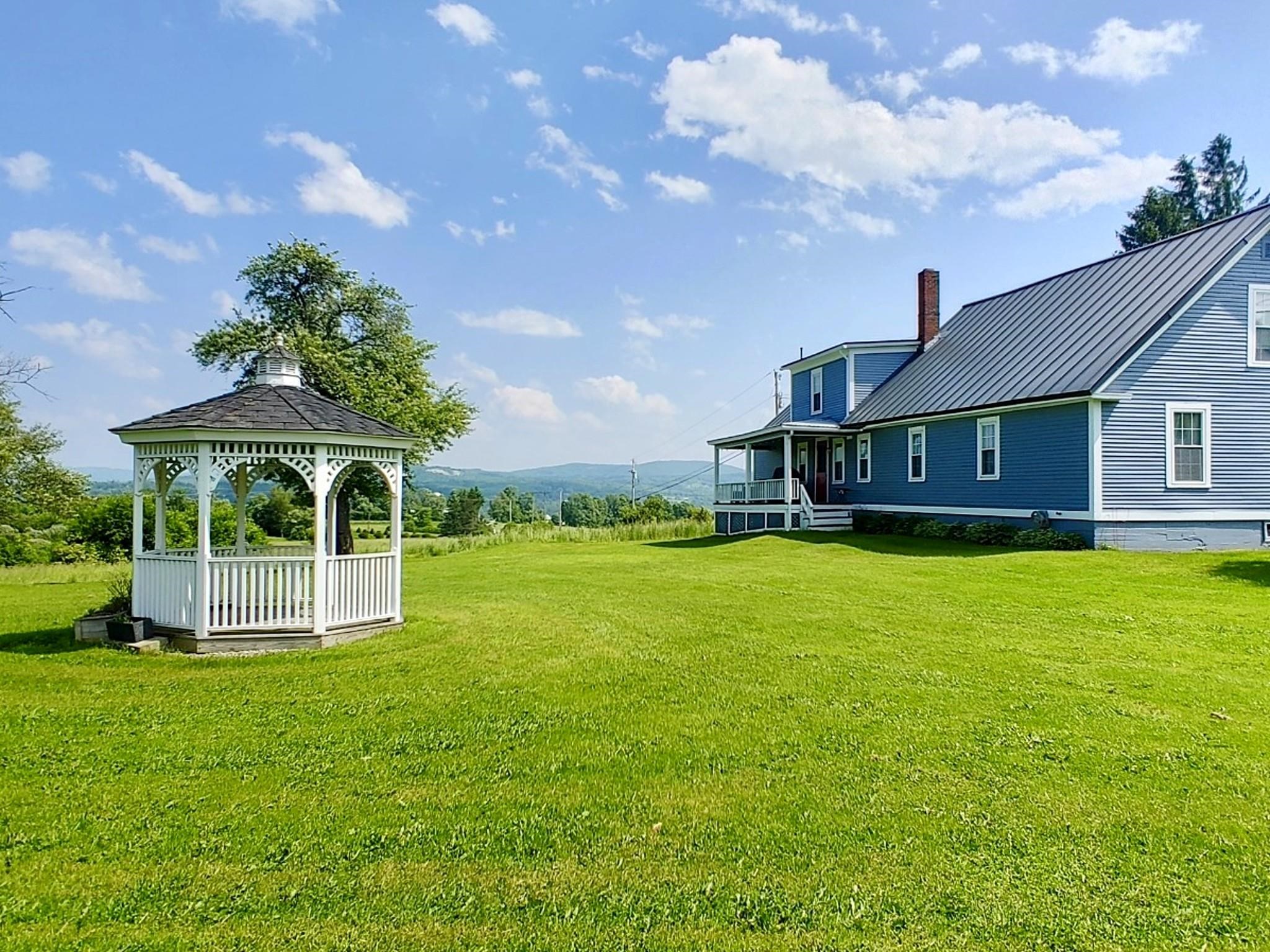 265 Morrison Road Barre Town, VT 05641 - Photo 2 of 17
