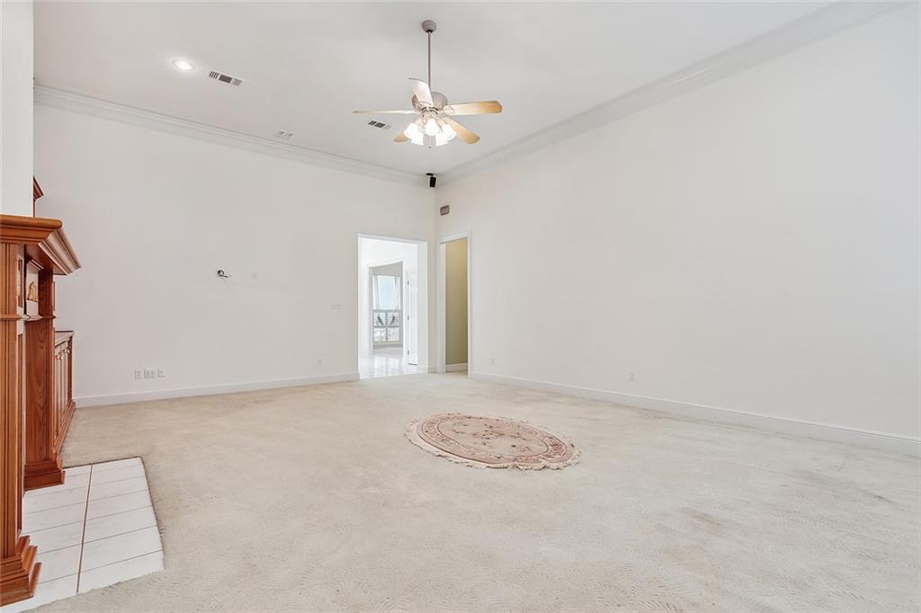 950 Rue Chantilly Mandeville, LA 70471 - Photo 3 of 30 Gallery Image 3