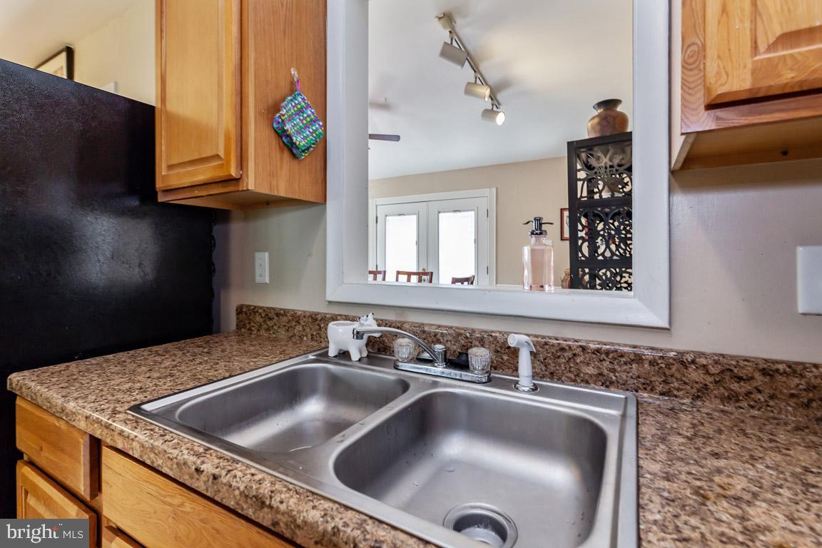 19227 Swinging Bridge Road Boonsboro, MD 21713 - Photo 12 of 24 Gallery Image 12