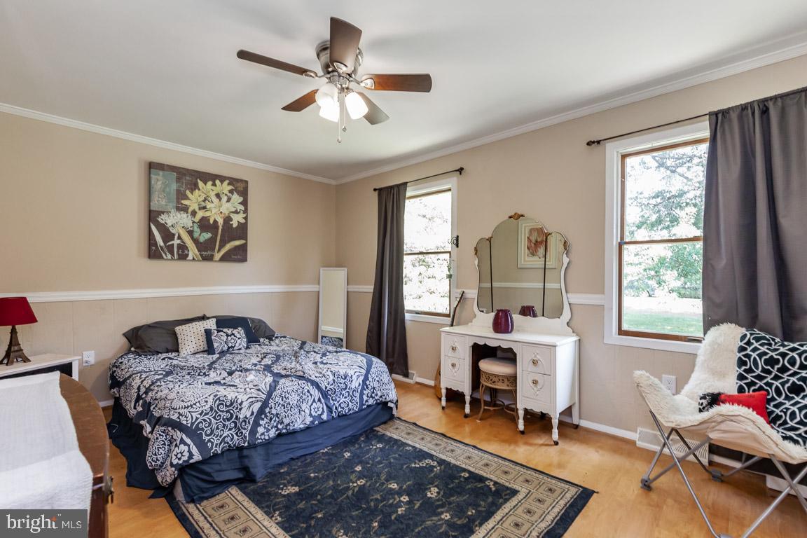 19227 Swinging Bridge Road Boonsboro, MD 21713 - Photo 16 of 24 Gallery Image 16