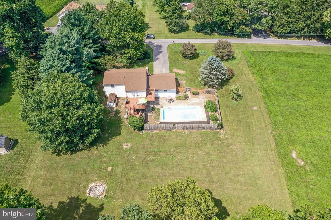 19227 Swinging Bridge Road Boonsboro, MD 21713 - Photo 4 of 24 Gallery Image 4