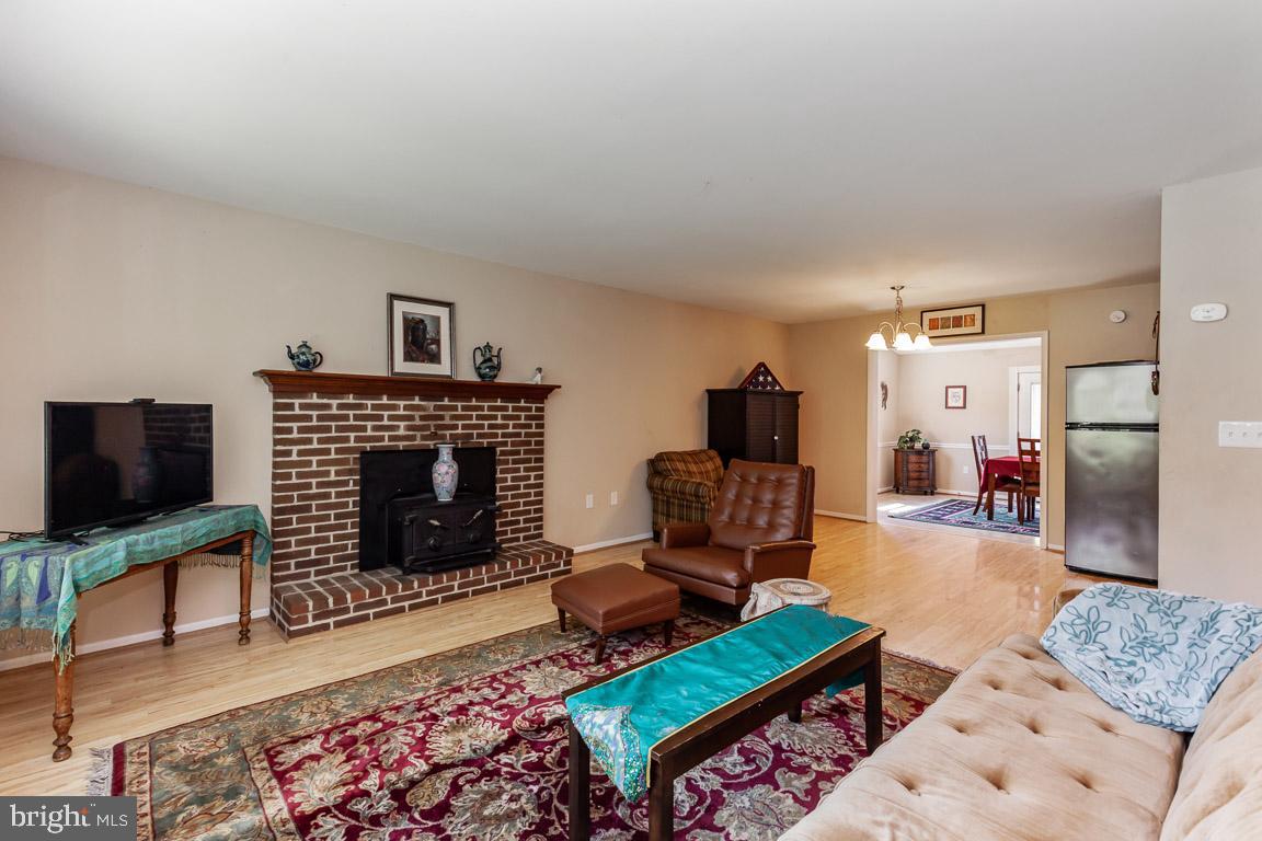 19227 Swinging Bridge Road Boonsboro, MD 21713 - Photo 10 of 24 Gallery Image 10
