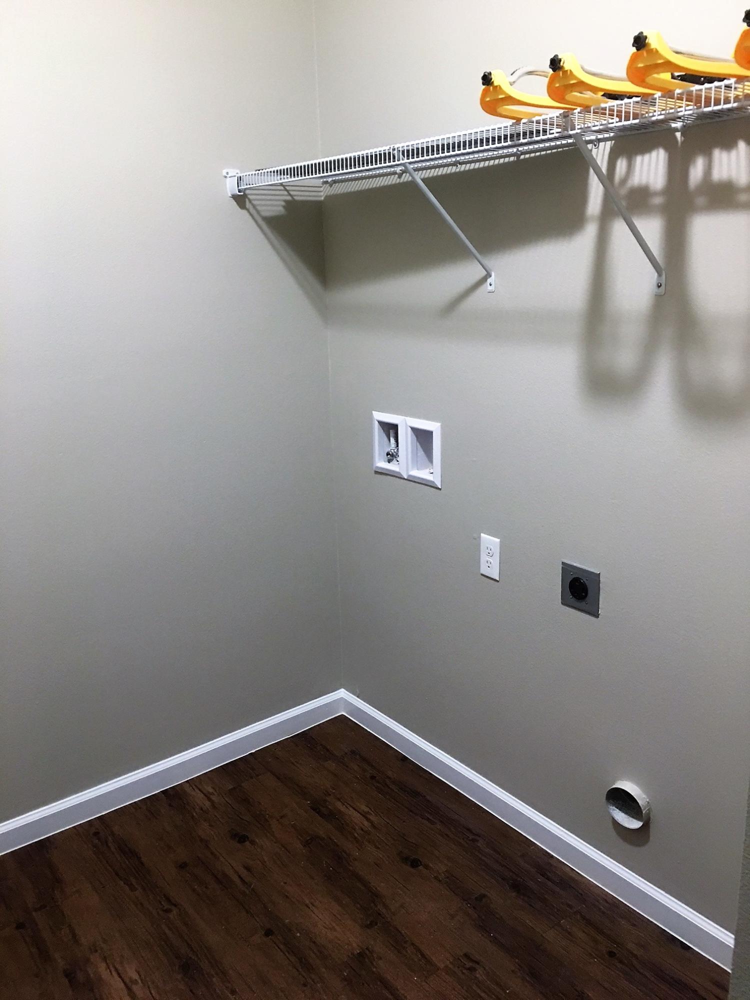 240 Dixie Street Crestview, FL 32536 - Photo 17 of 20 a view of a small space