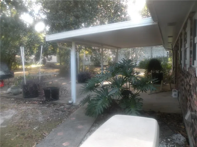 $1,350 | 42075 Garden Drive, Ponchatoula, LA 70454