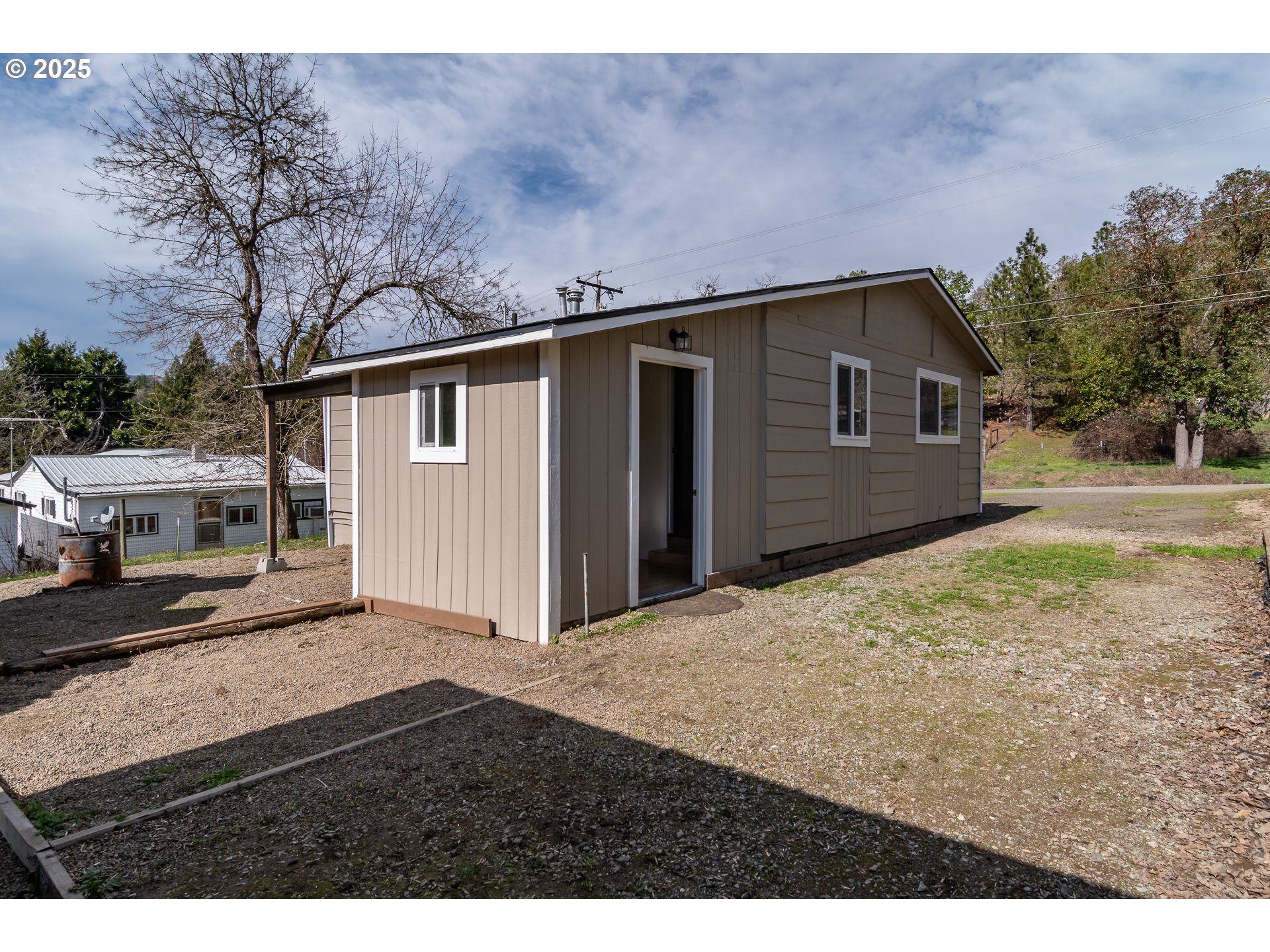 3020 Canyonville-Riddle Road Riddle, OR 97469 - Photo 12 of 32