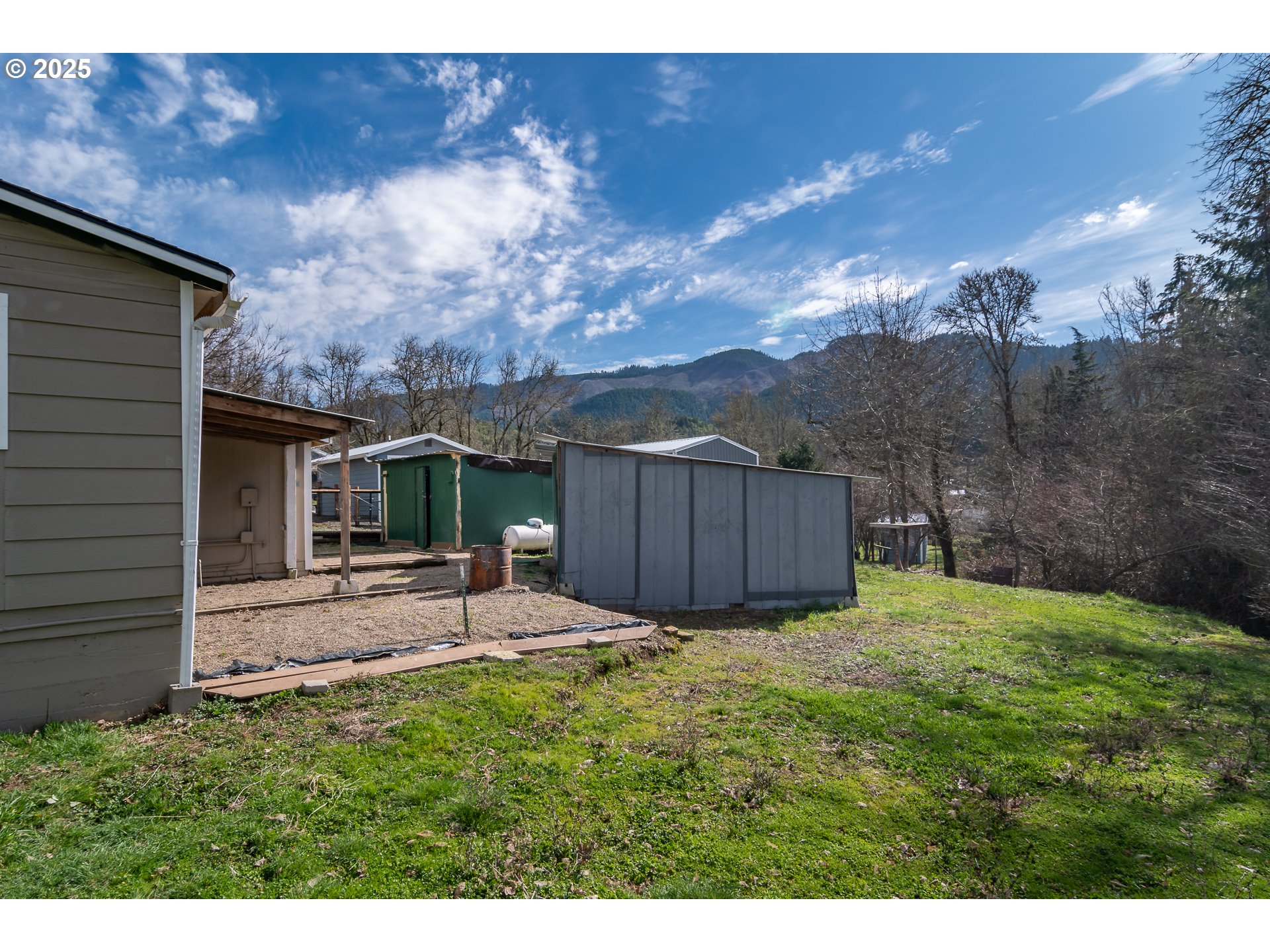 3020 Canyonville-Riddle Road Riddle, OR 97469 - Photo 5 of 32
