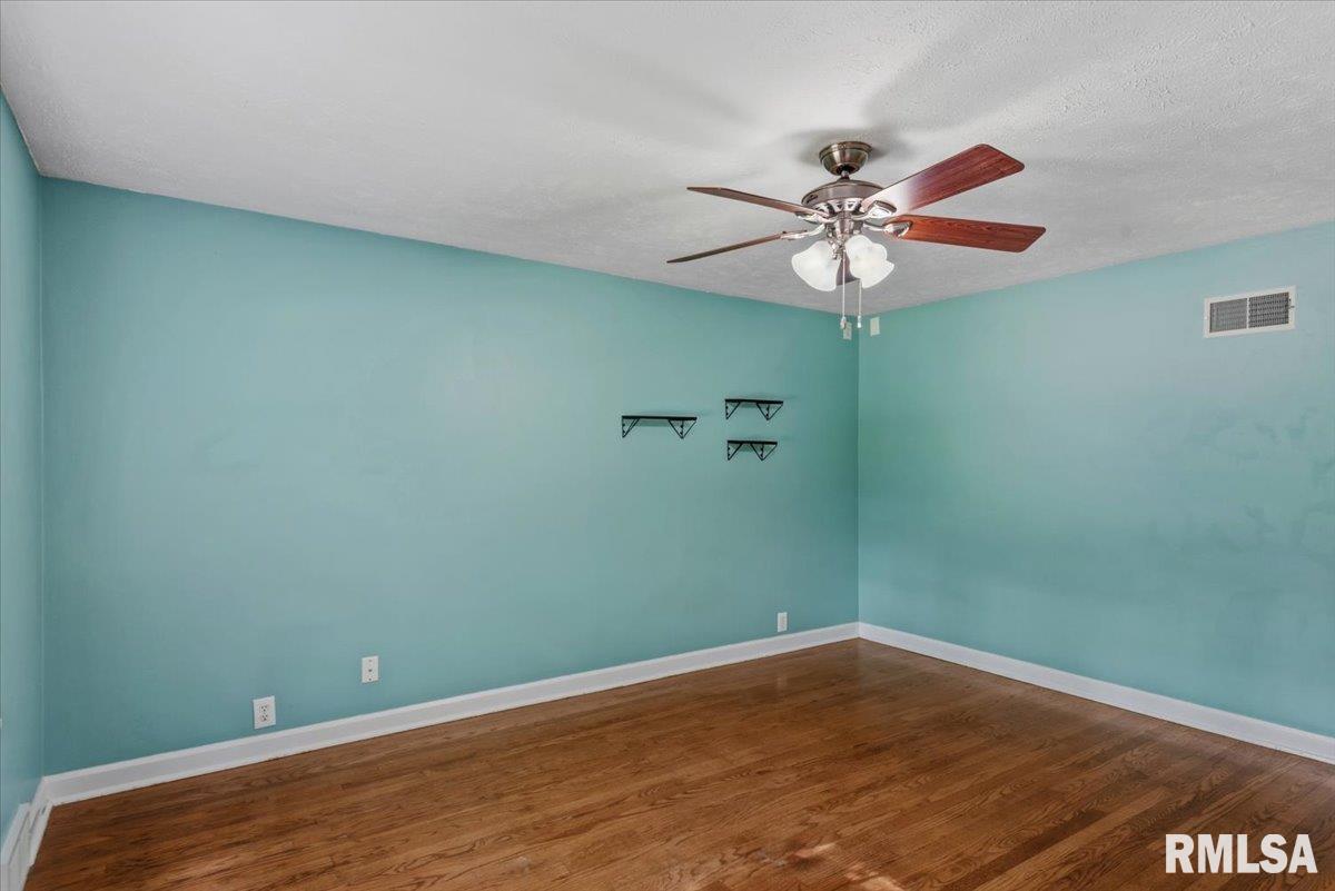 1831 South Illini Road Springfield, IL 62704 - Photo 38 of 58 Gallery Image 38