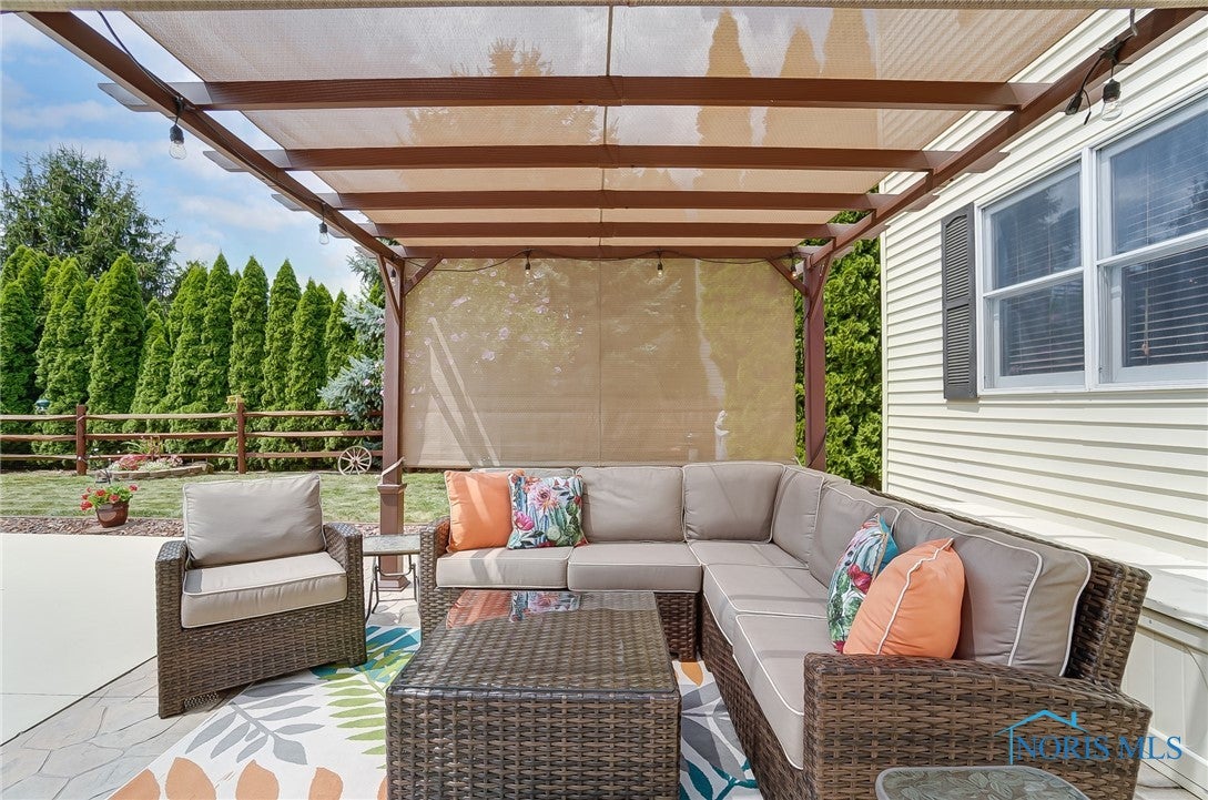 2092 Old Trail Road Perrysburg, OH 43551 - Photo 42 of 48 Gallery Image 42