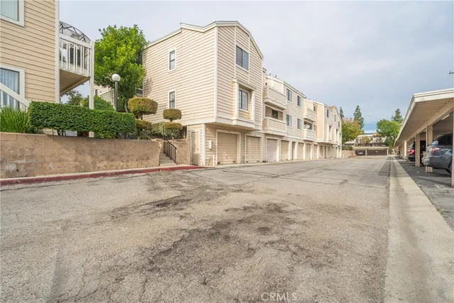 $499,999 | 4900 North Grand Avenue, Unit 322, Covina, CA 91724