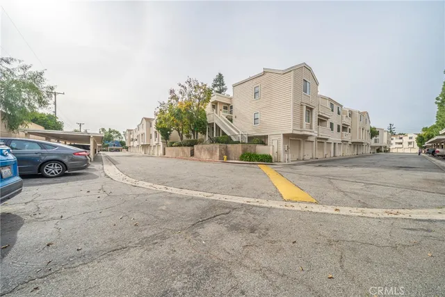 $499,999 | 4900 North Grand Avenue, Unit 322, Covina, CA 91724