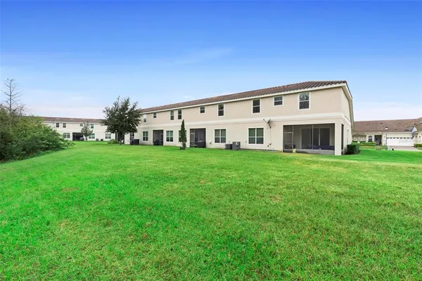 $2,500 | 2300 Painter Lane, Kissimmee, FL 34741