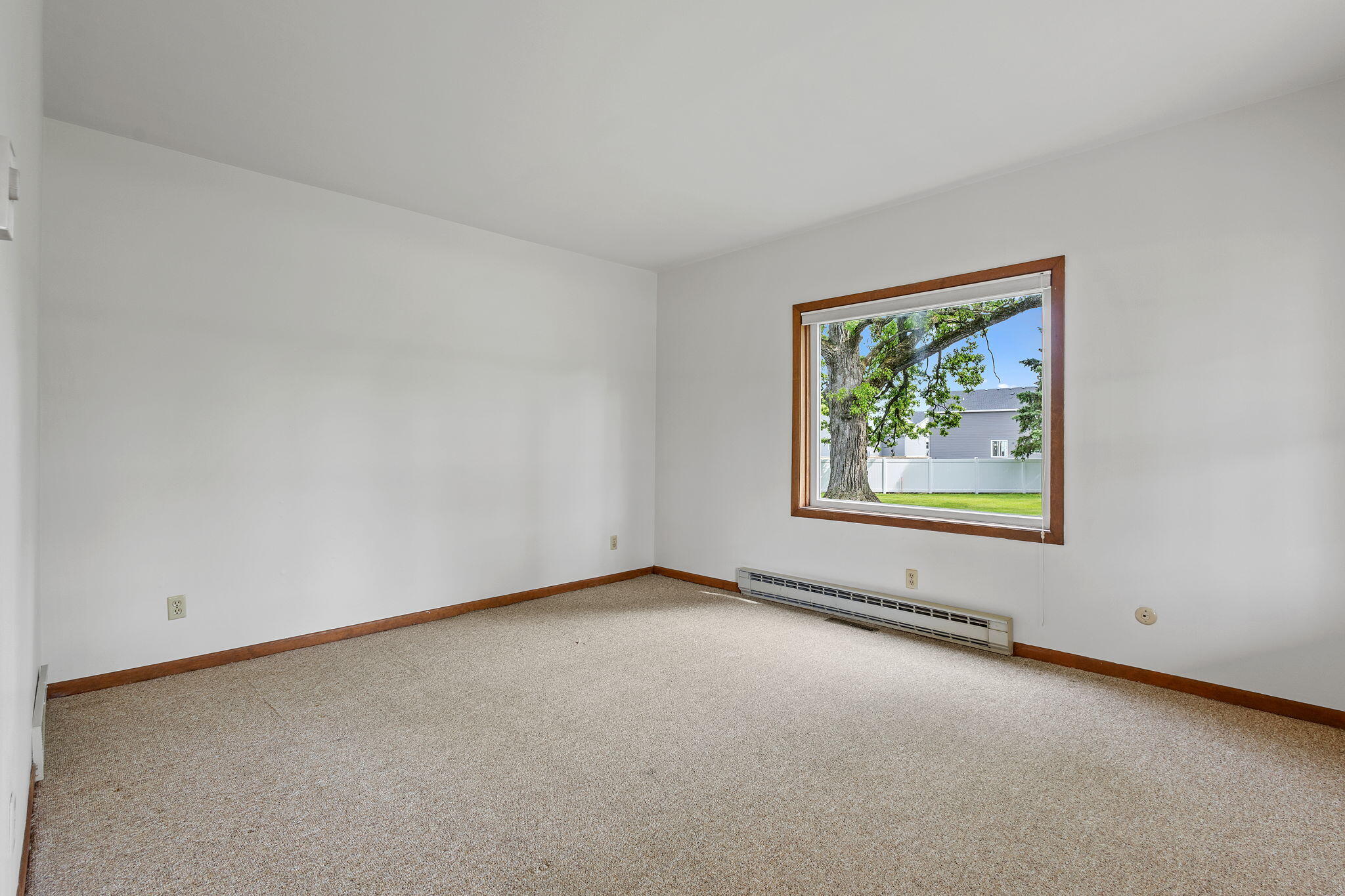 12929 Delaware Street Crown Point, IN 46307 - Photo 21 of 35 2048x1365