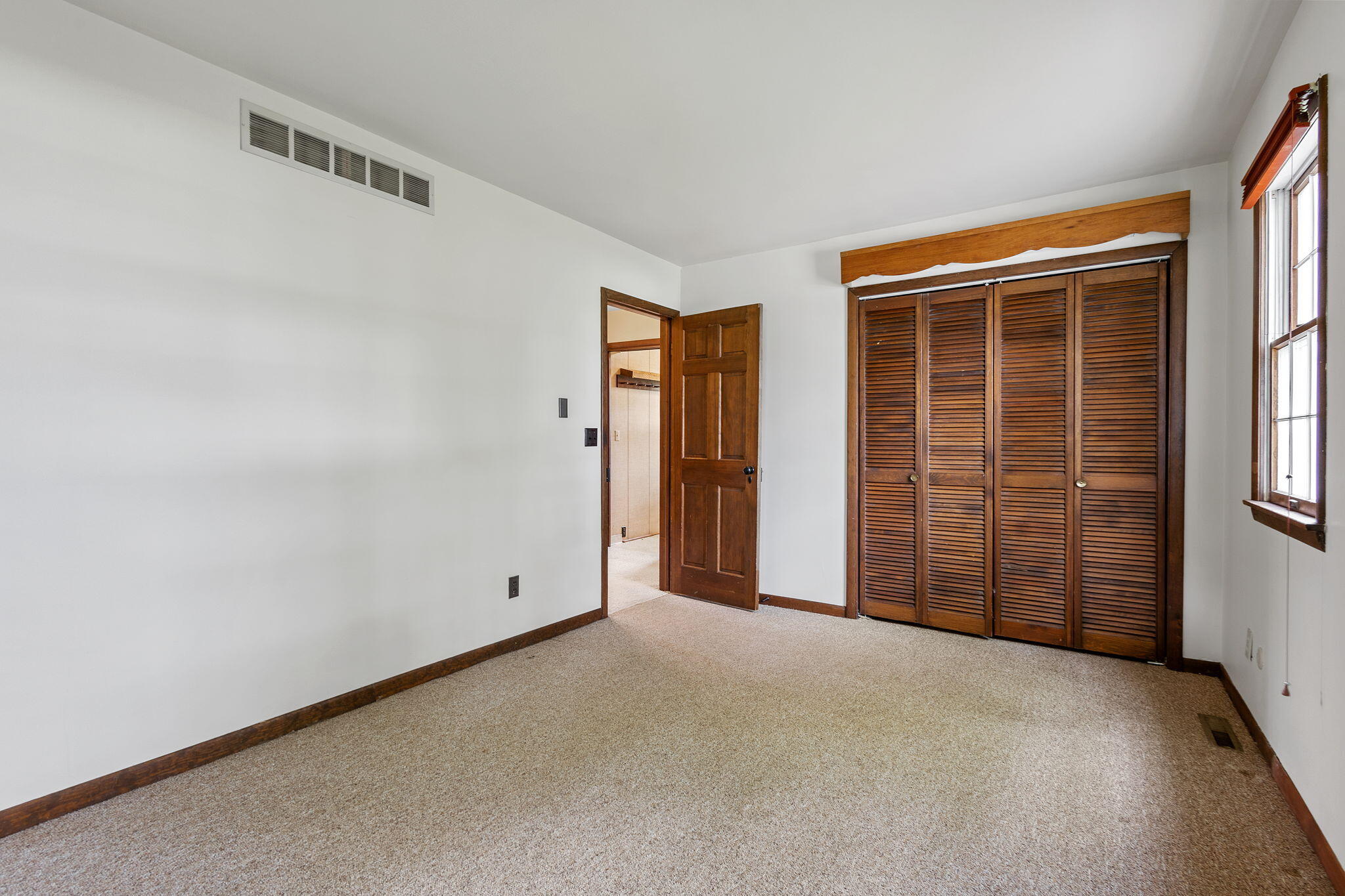 12929 Delaware Street Crown Point, IN 46307 - Photo 24 of 35 2048x1365