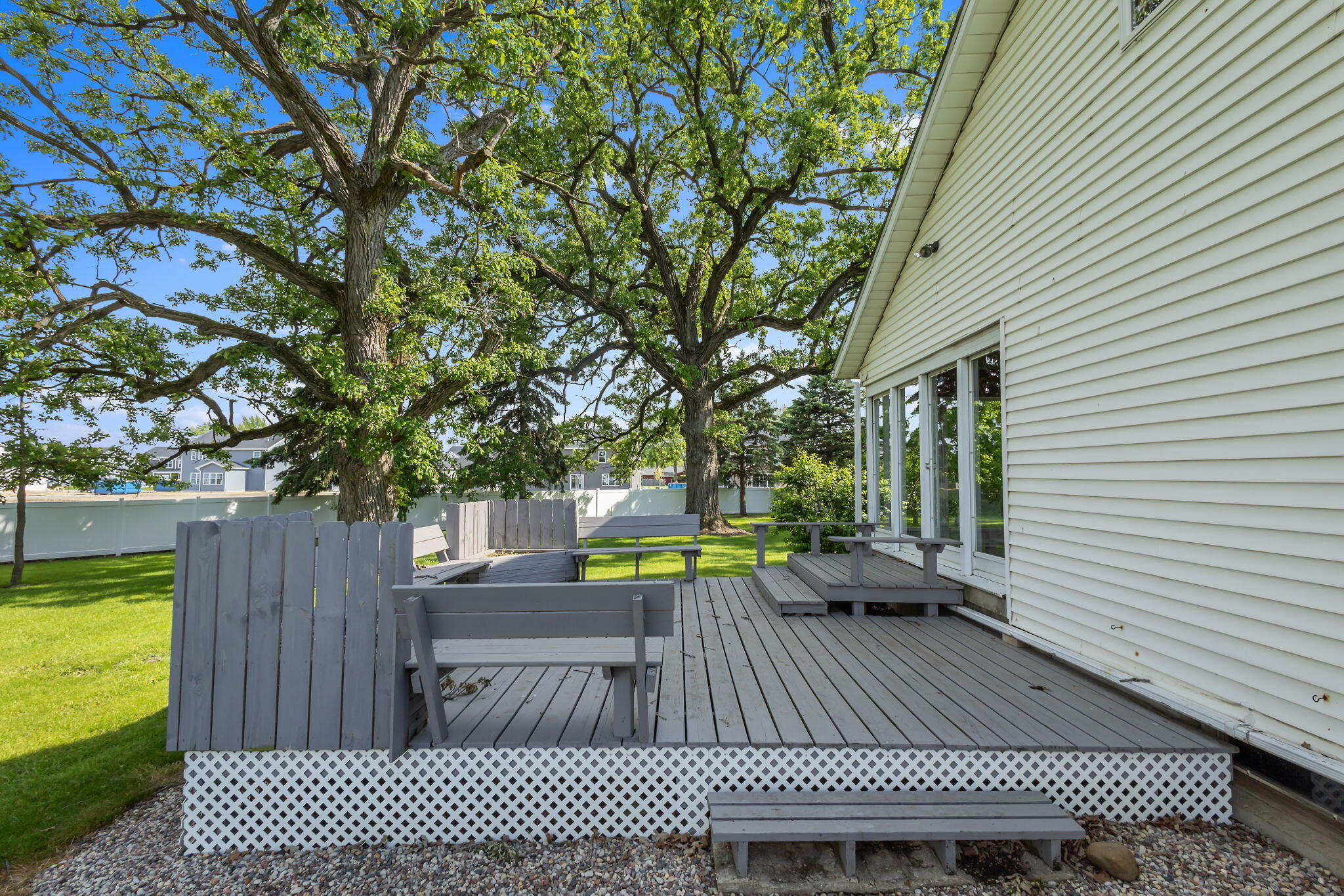 12929 Delaware Street Crown Point, IN 46307 - Photo 9 of 35 2048x1365