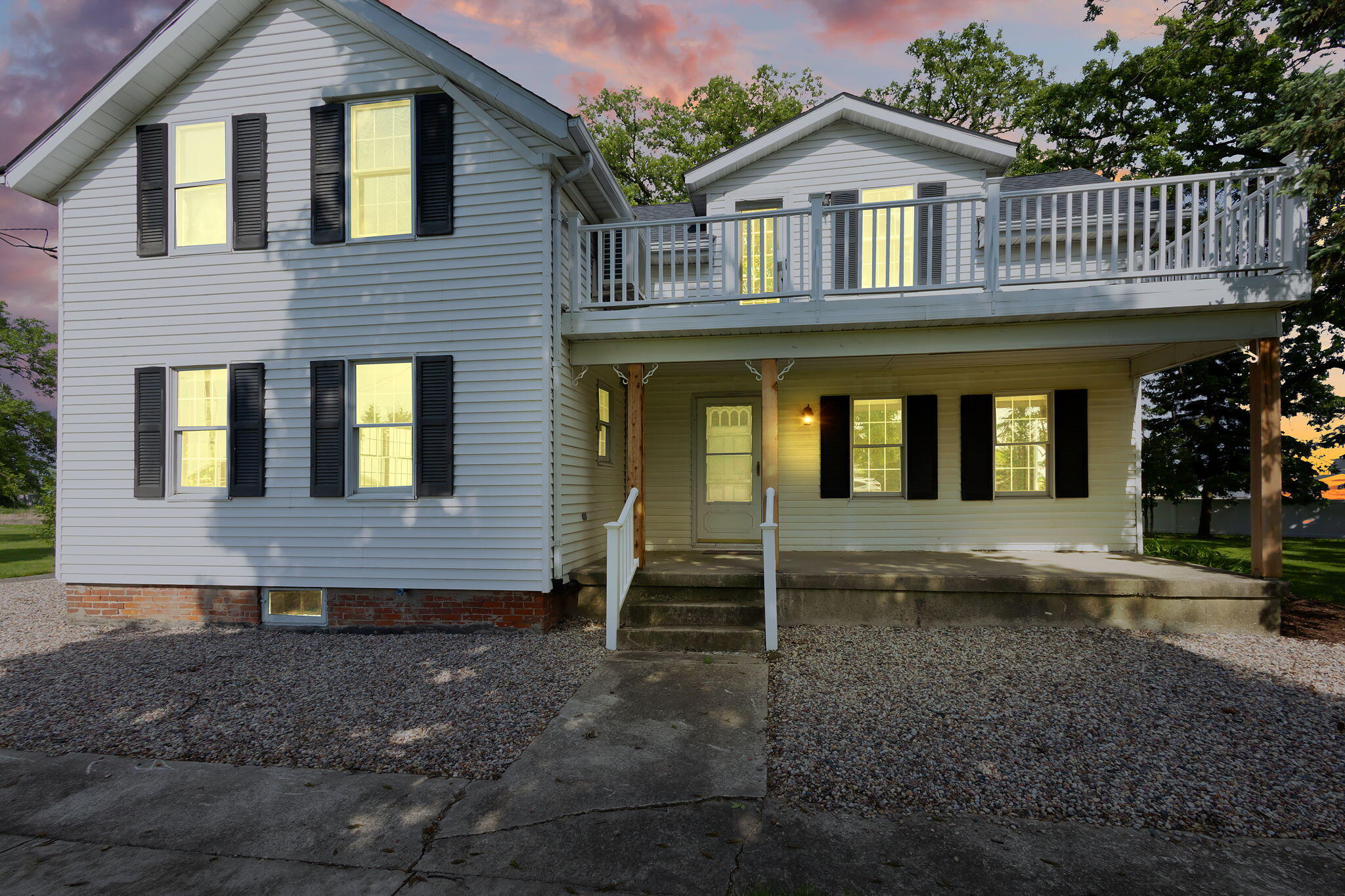 12929 Delaware Street Crown Point, IN 46307 - Photo 10 of 35 2048x1365
