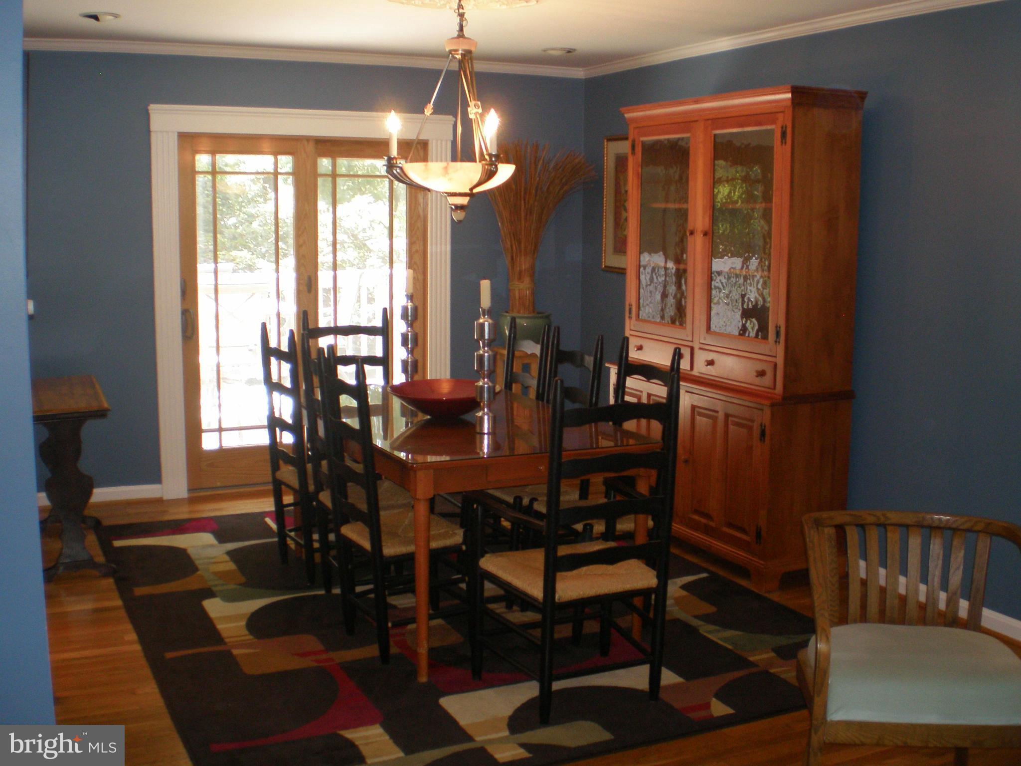 14115 Chesterfield Road Rockville, MD 20853 - Photo 7 of 26 Dining Room