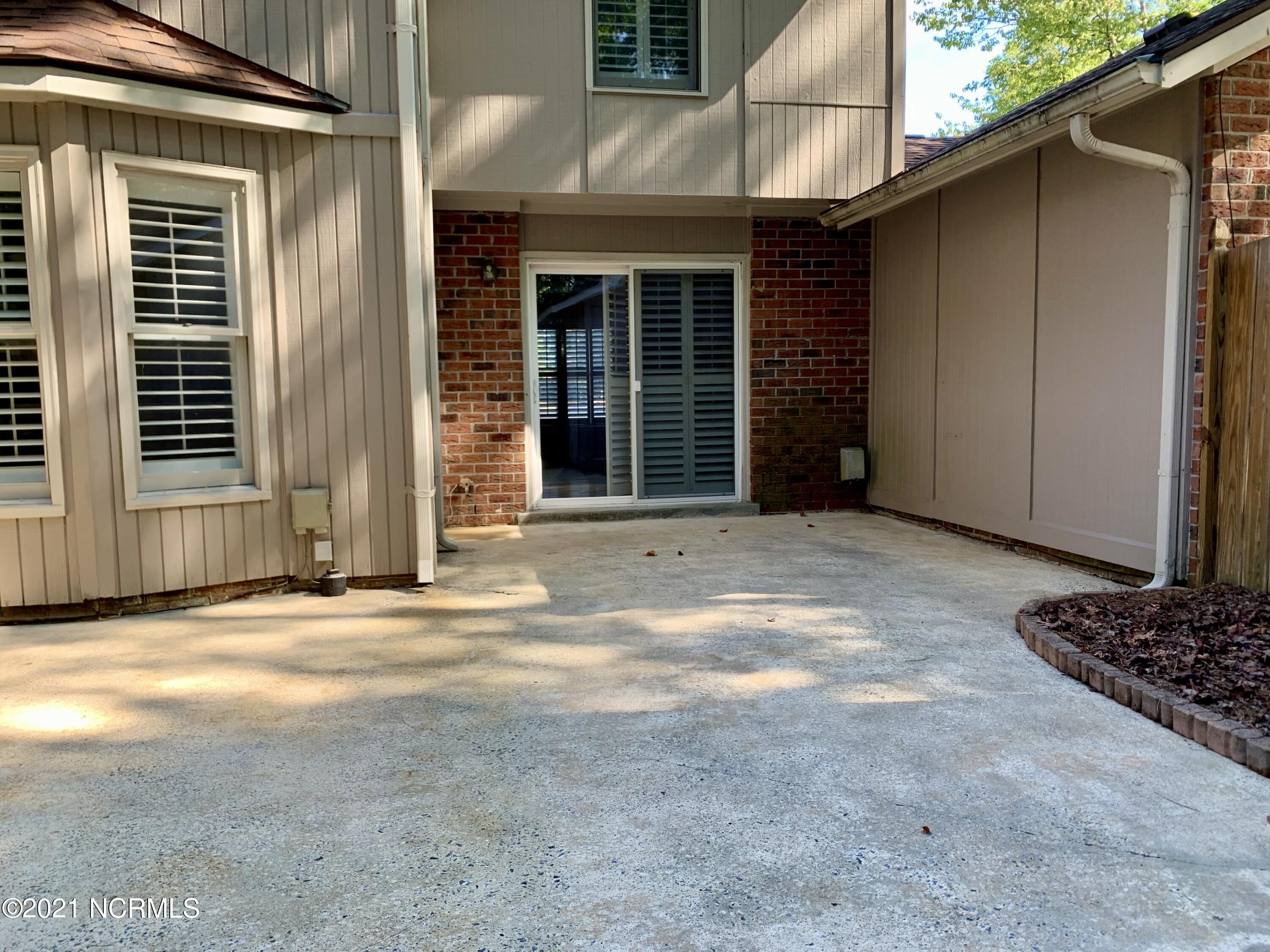 1872 Quail Ridge Road, Unit H Greenville, NC 27858 - Photo 24 of 28 IMG_0379