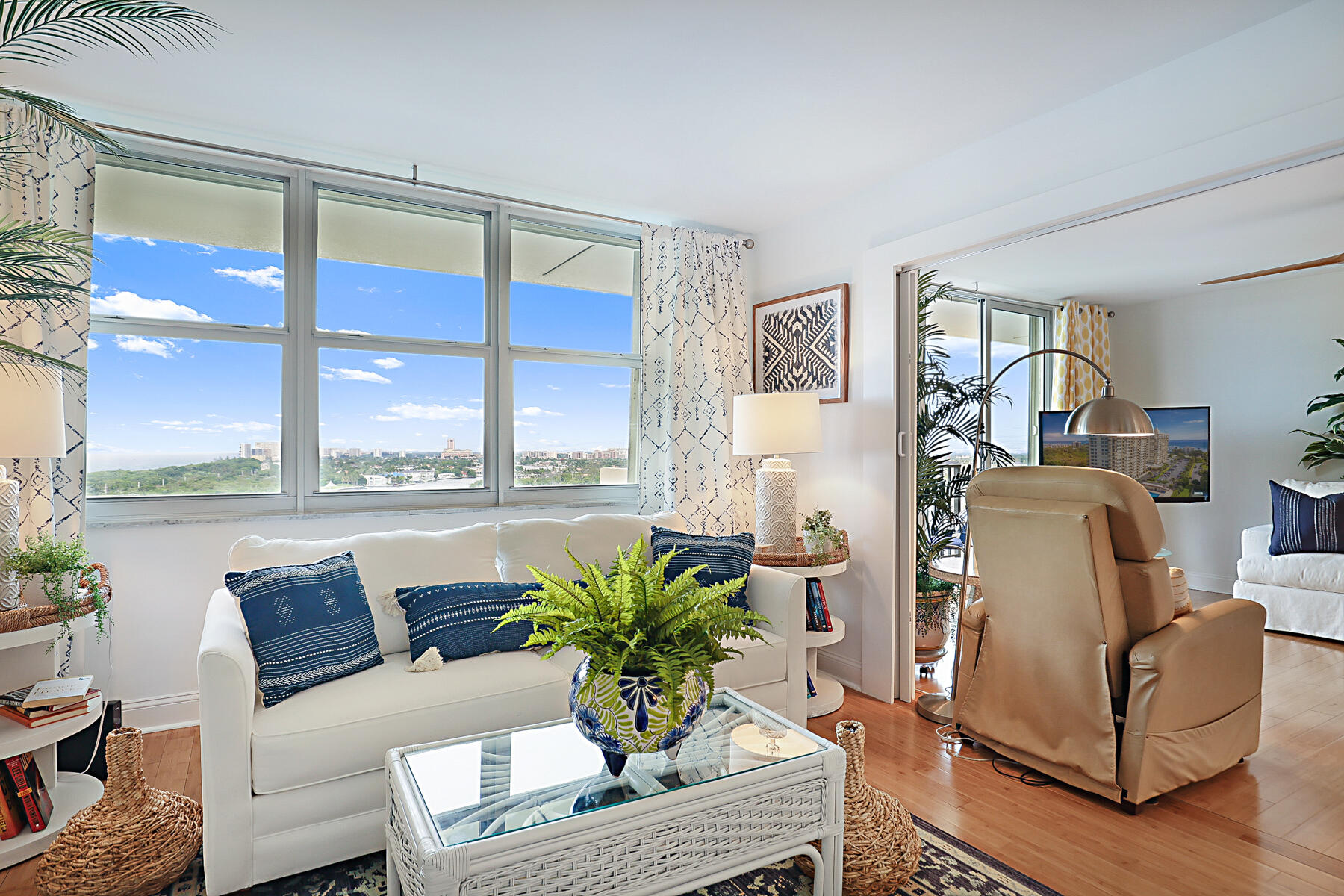 2121 North Ocean Boulevard, Unit 1507W Boca Raton, FL 33431 - Photo 17 of 56 Guest bedroom/Den