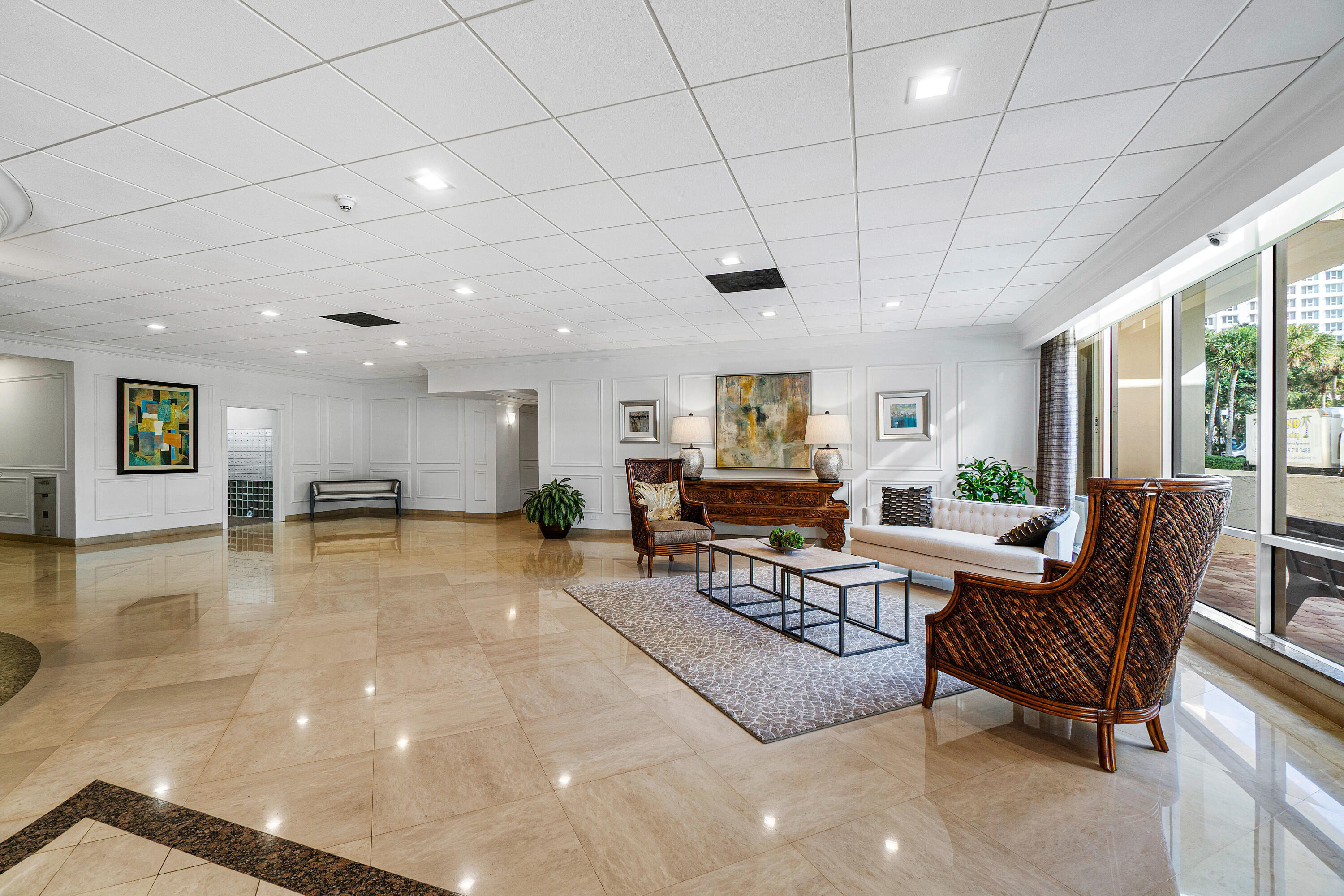 2121 North Ocean Boulevard, Unit 1507W Boca Raton, FL 33431 - Photo 29 of 56 Lobby