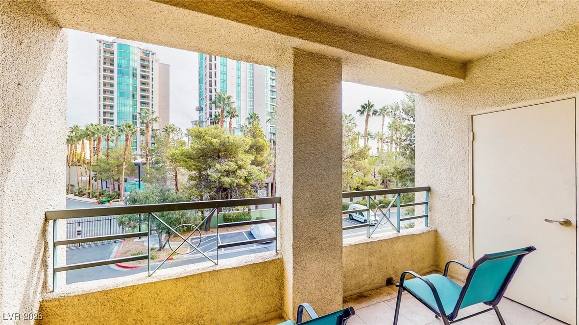 260 East Flamingo Road, Unit 229 Las Vegas, NV 89169 - Photo 29 of 41 View of balcony