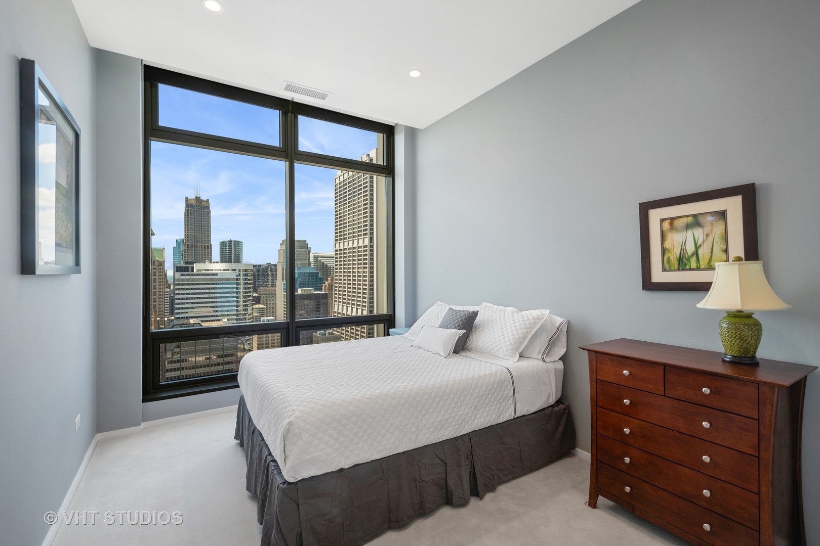 65 East Monroe Street, Unit 4215 Chicago, IL 60603 - Photo 10 of 19