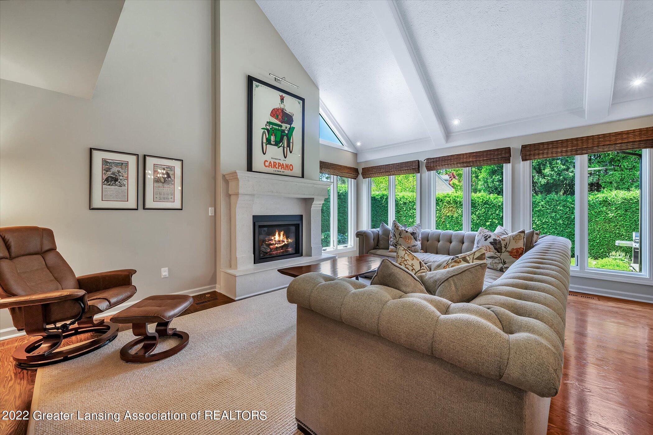 1319 Dennison Road East Lansing, MI 48823 - Photo 22 of 62 Family Room
