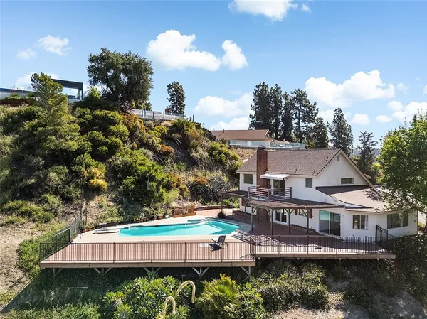 $7,300 | 2015 Parcher Place, Glendale, CA 91206