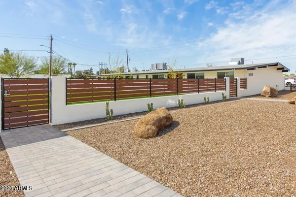 $1,100 | 6043 West Laurie Lane, Unit 4, Glendale, AZ 85302
