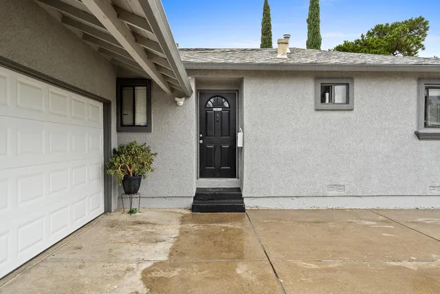 $360,000 | 3720 Lowry Drive, North Highlands, CA 95660