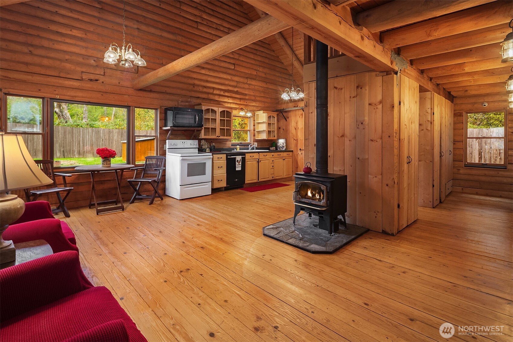 4 East Mountain View Road Camano Island, WA 98282 - Photo 7 of 26