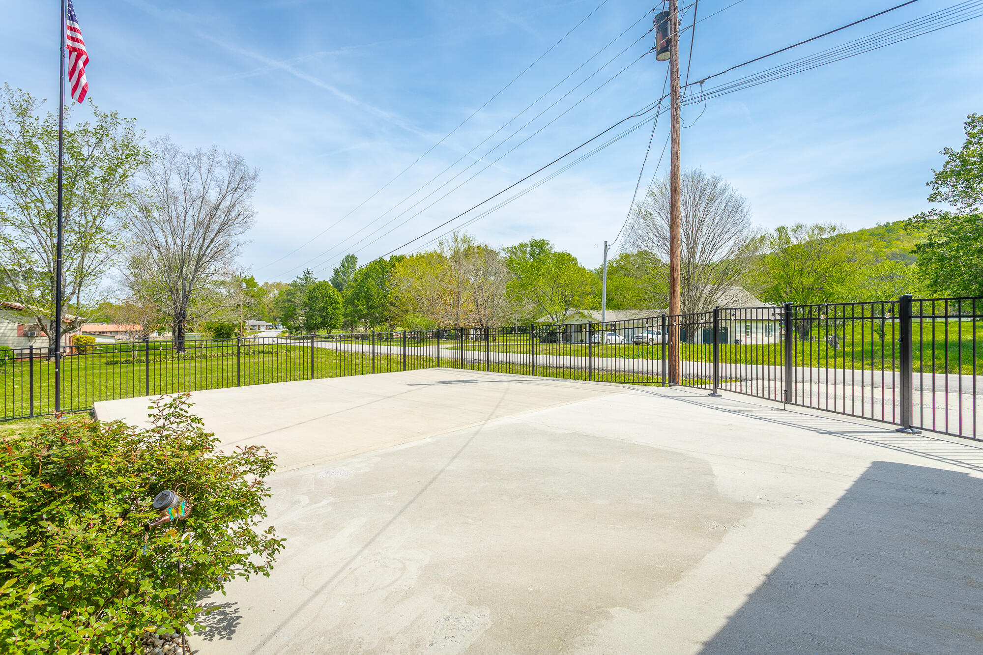 327 Irwin Avenue Decatur, TN 37322 - Photo 52 of 68 327 Irwin Avenue HD-62