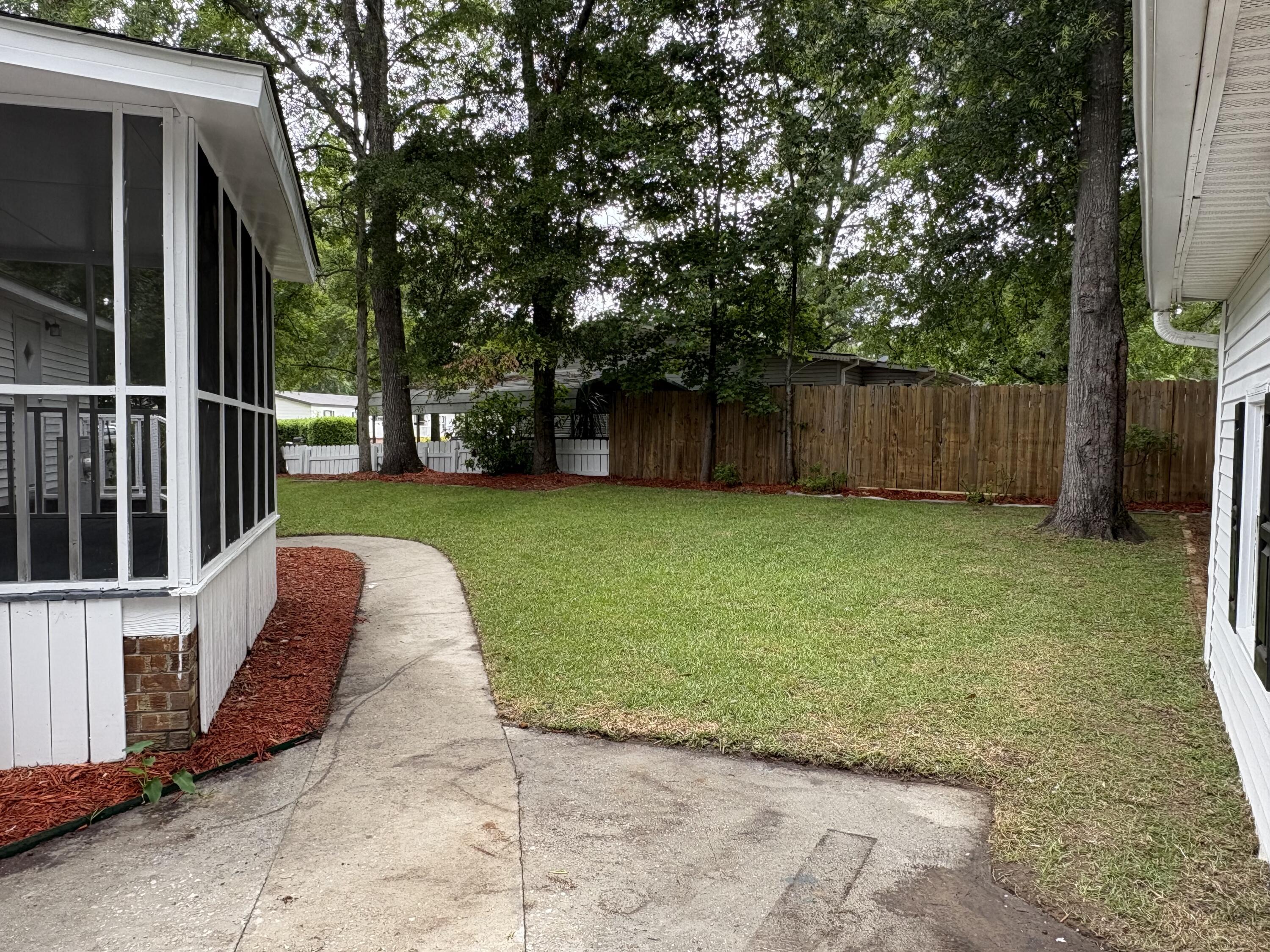 324 Grapevine Road Summerville, SC 29483 - Photo 19 of 20 IMG_5398