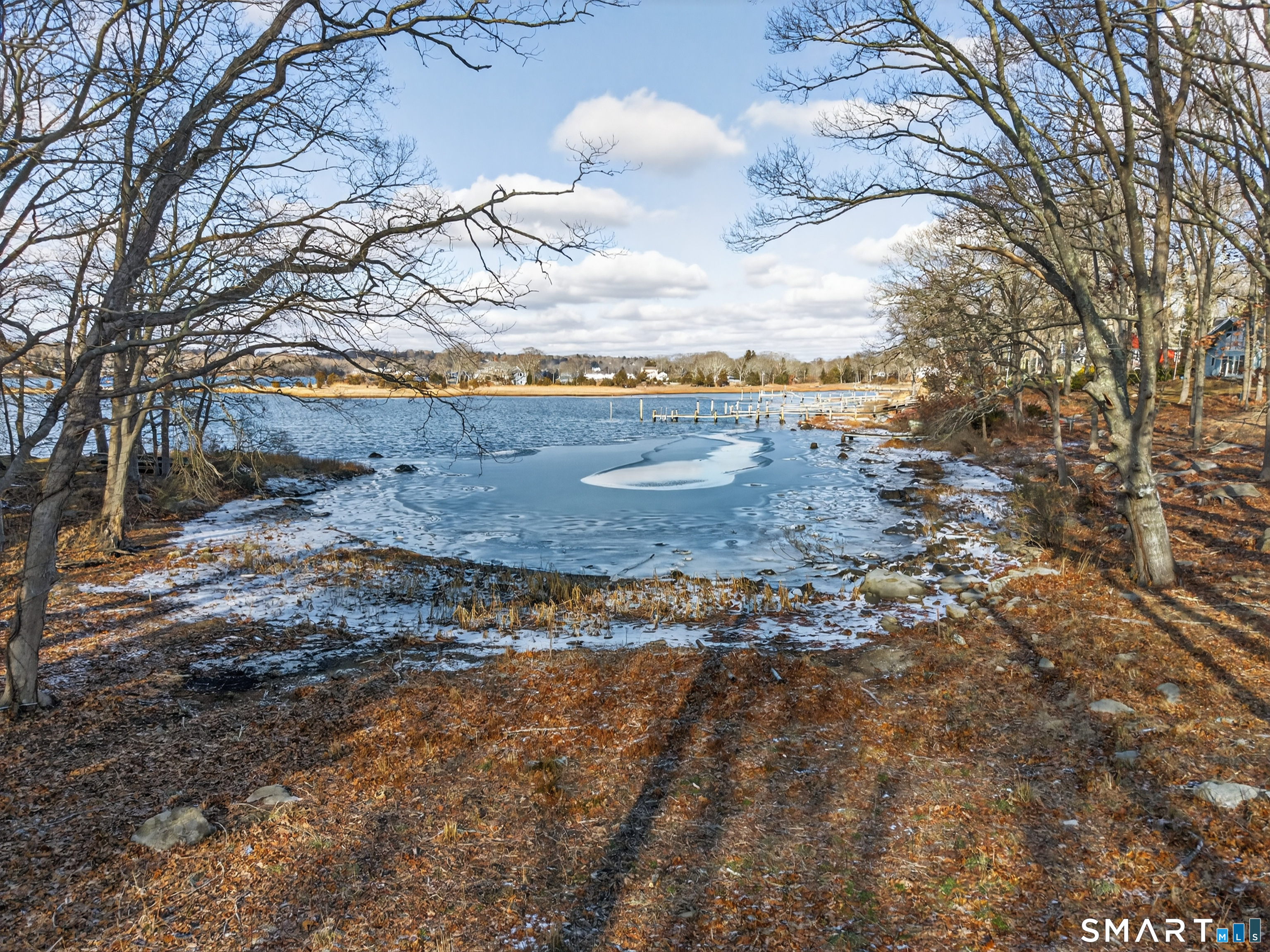 28 Money Point Road Stonington, CT 06355 - Photo 5 of 31