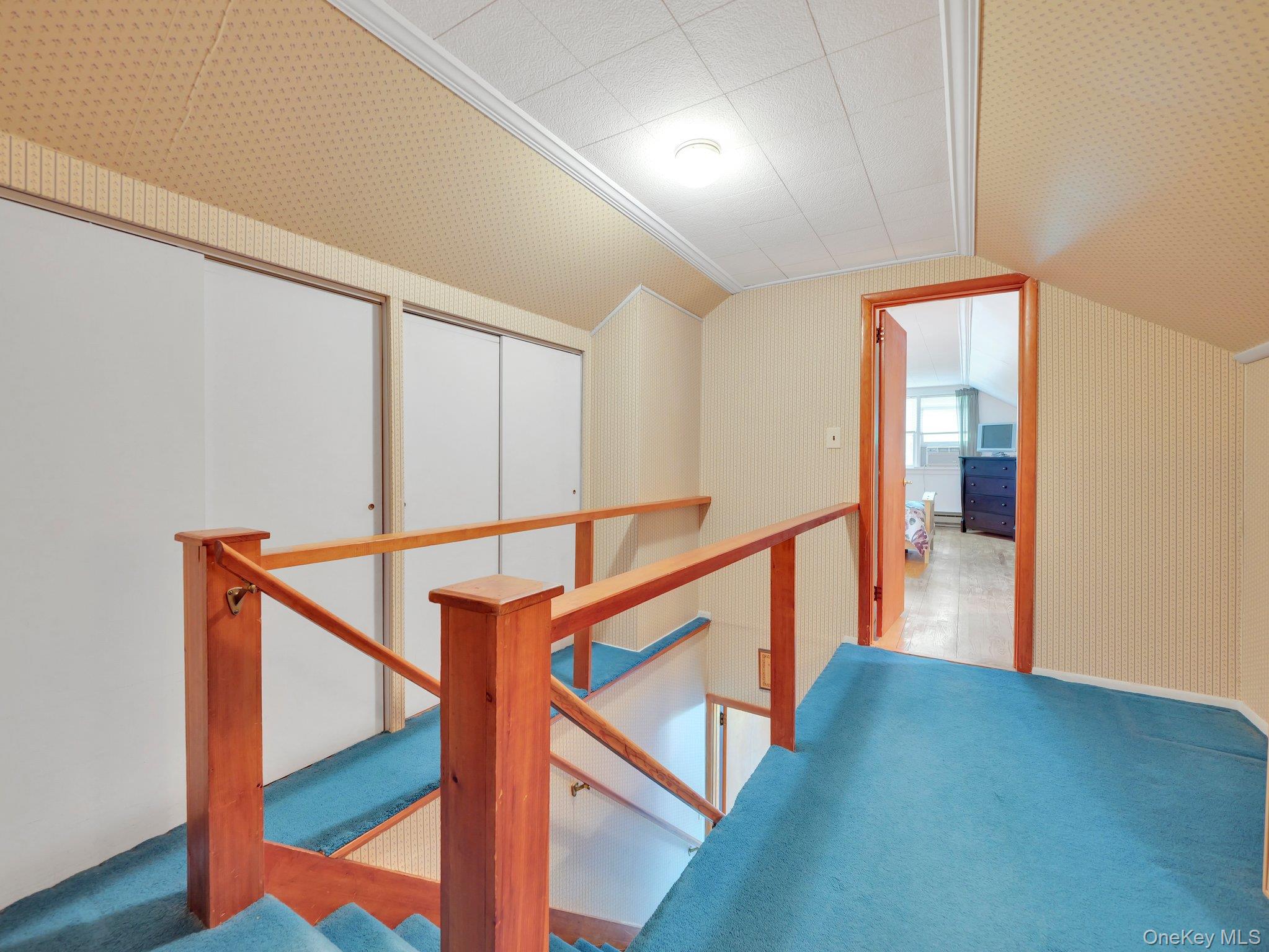 229 Eldred-Yulan Road Barryville, NY 12719 - Photo 13 of 34 a view of an entryway