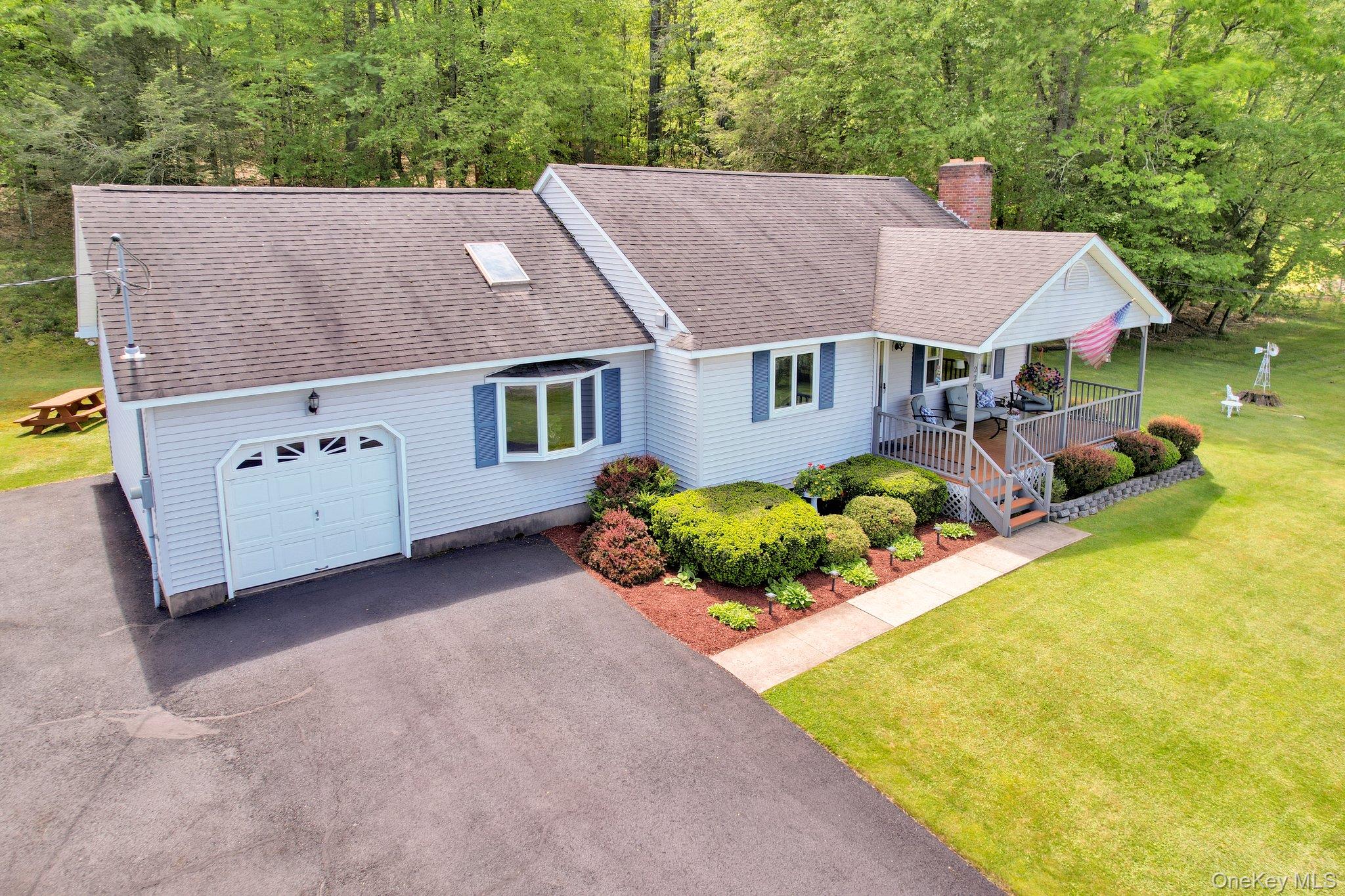 229 Eldred-Yulan Road Barryville, NY 12719 - Photo 26 of 34 an aerial view of a house having yard