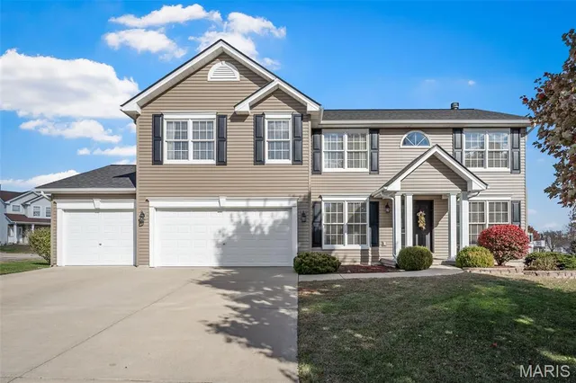 $420,000 | 100 Grand Slam Circle, O'Fallon, MO 63366