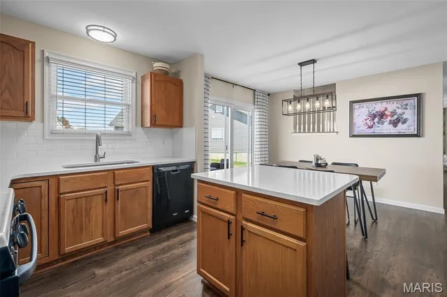 $420,000 | 100 Grand Slam Circle, O'Fallon, MO 63366