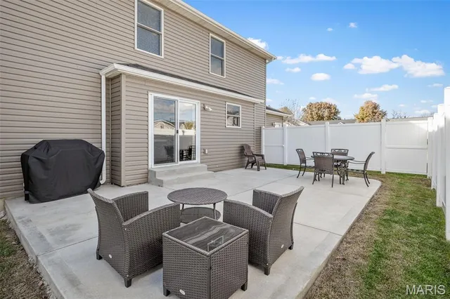 $420,000 | 100 Grand Slam Circle, O'Fallon, MO 63366