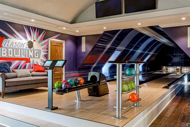 $11,000,000 | 19566 Perkins Road East, Baton Rouge, LA 70810